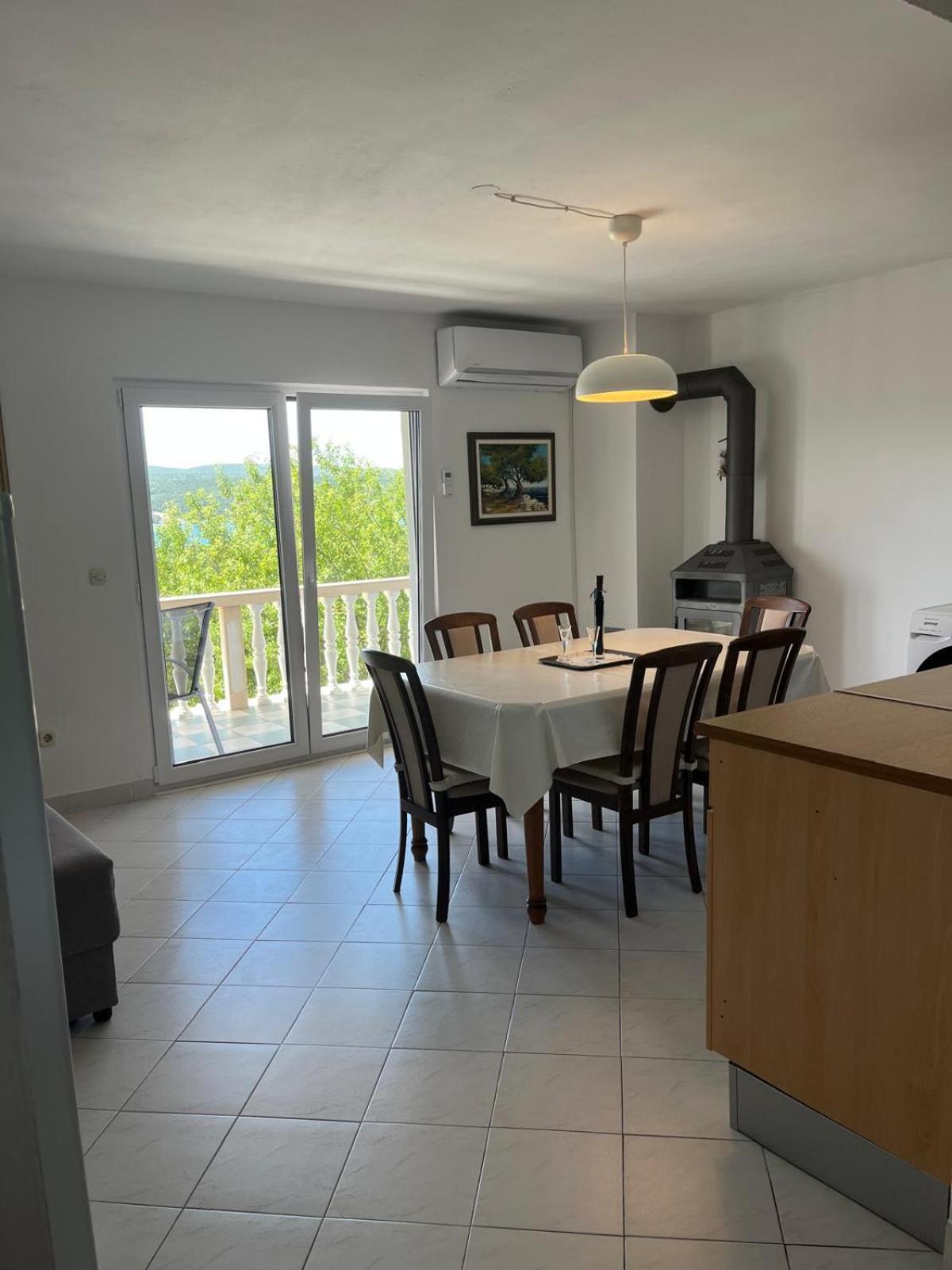 Apartment Mond Gornji Karin