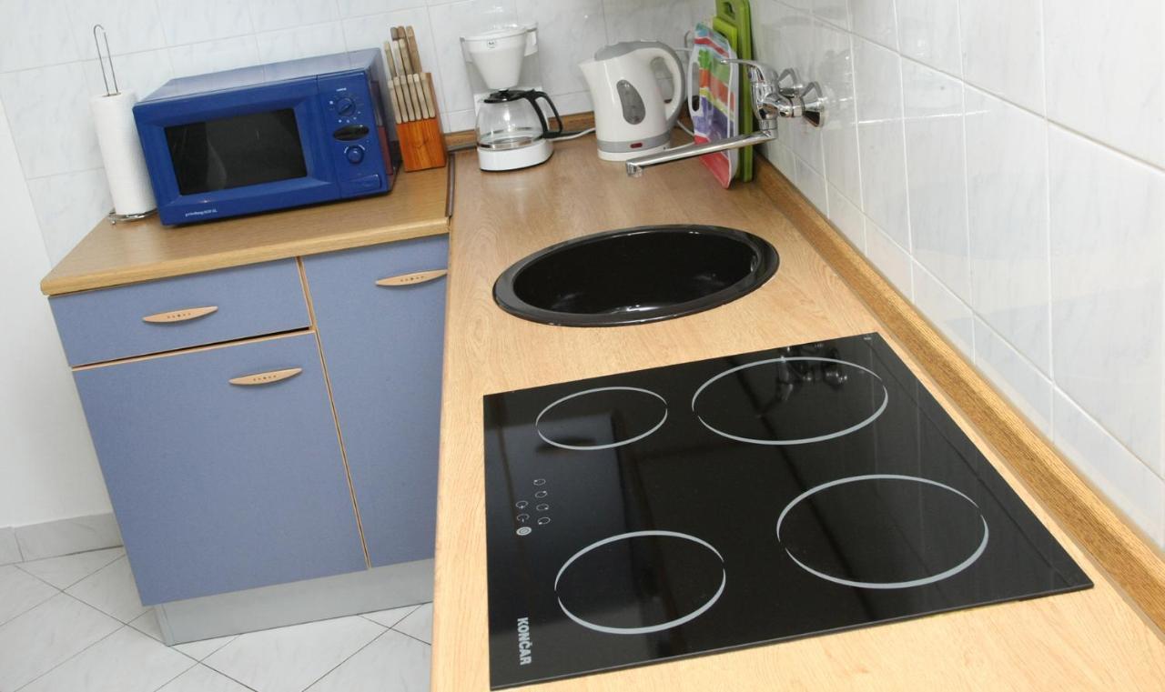 Mond Apartment *